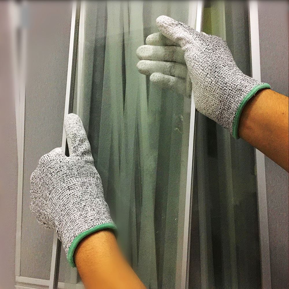 cut resistance glove PU W4